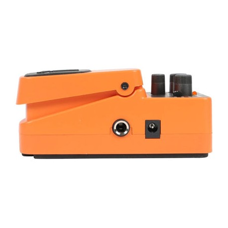 Pedal De Efecto Behringer Super Fuzz Sf300  Naranja